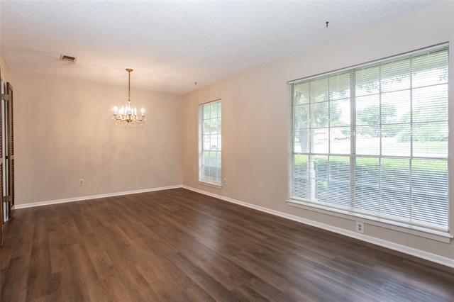 Foto del edificio - 1029 Edgewood Trail