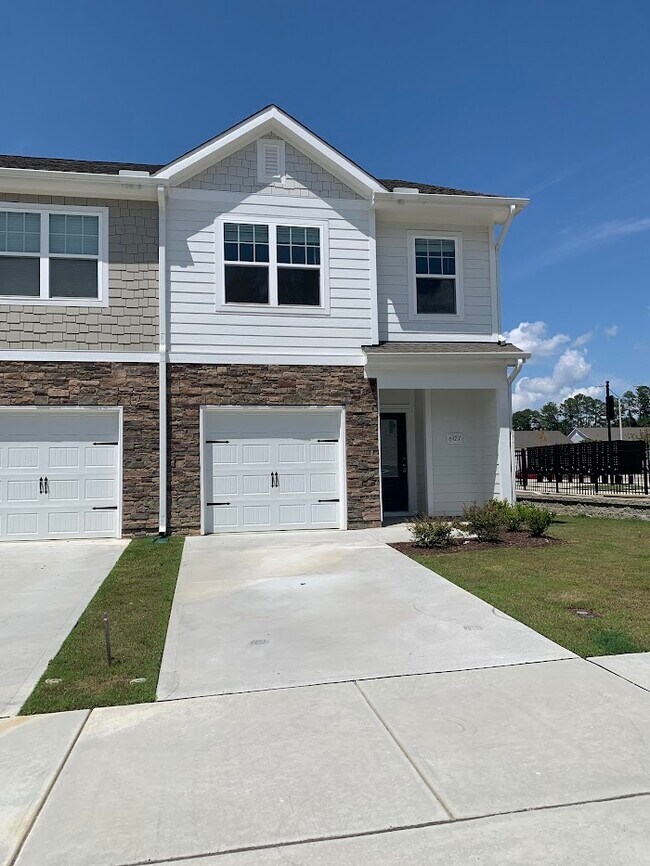 Foto del edificio - 6927 Eddy Point Ln