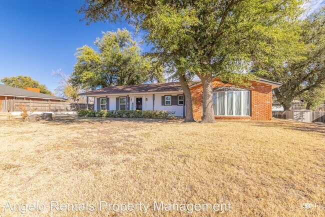 Foto del edificio - 4 br, 2 bath House - 1934 A&M Ave