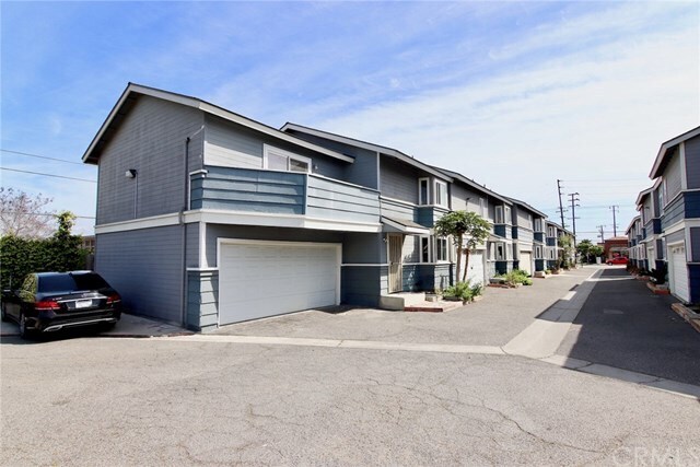 Foto principal - 2317 W Edinger Ave
