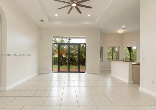 Building Photo - 7635 SW 193rd Ln
