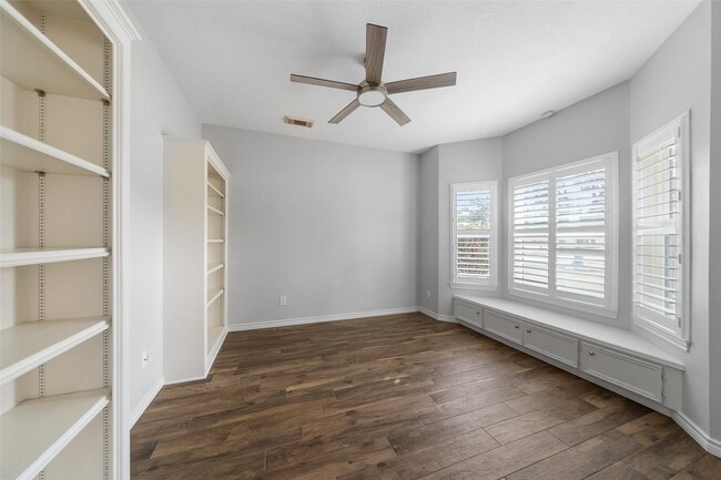 Foto del edificio - 1116 River Ct