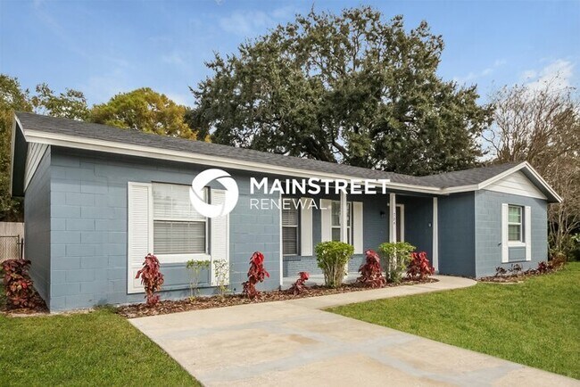 Foto del edificio - 3 Bedroom Pet-Friendly Home in CASSELBERRY, FL with Main Street Renewal