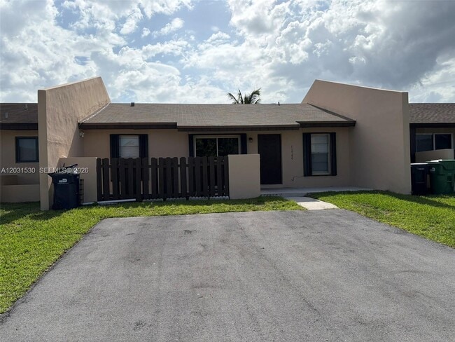 Building Photo - 11760 SW 123rd Ave