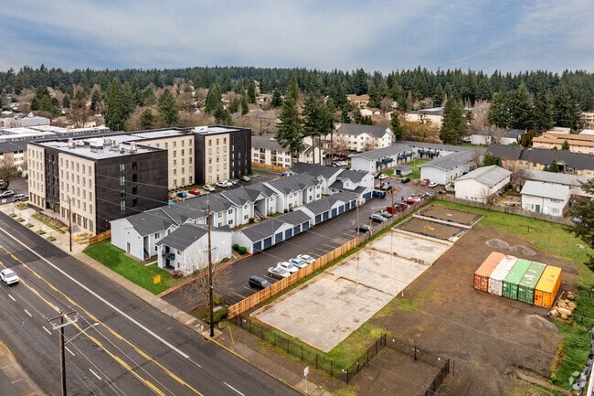 Building Photo - Rosewood Apartments