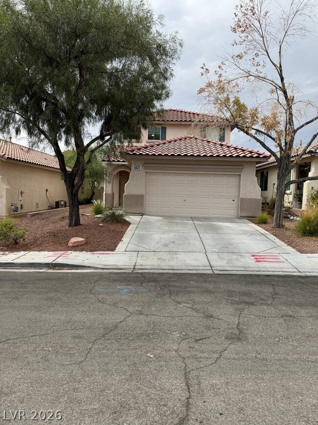 Building Photo - 8475 Regal Hills Ct