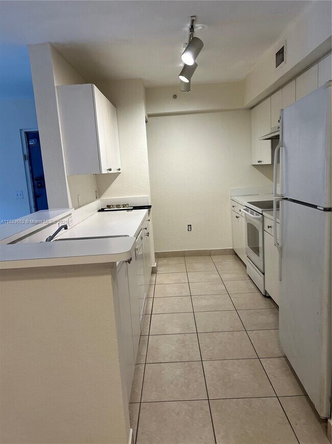 Foto del edificio - 15470 SW 284th St