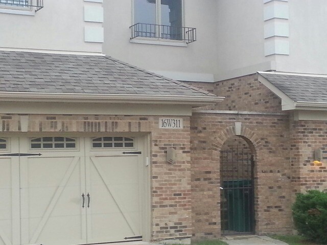 Primary Photo - 16W311 Shadow Creek Dr