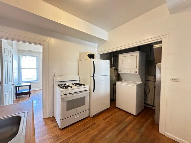 Foto del edificio - 4550 N Western Ave