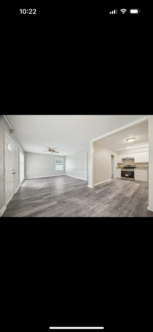 Building Photo - 6306 Thrush Dr