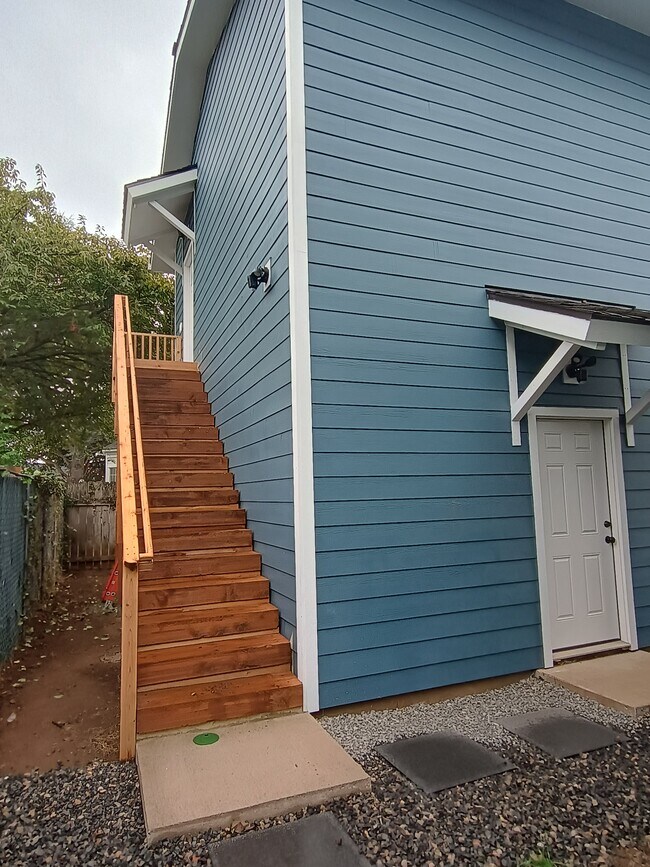 Photo - 1815 G St House