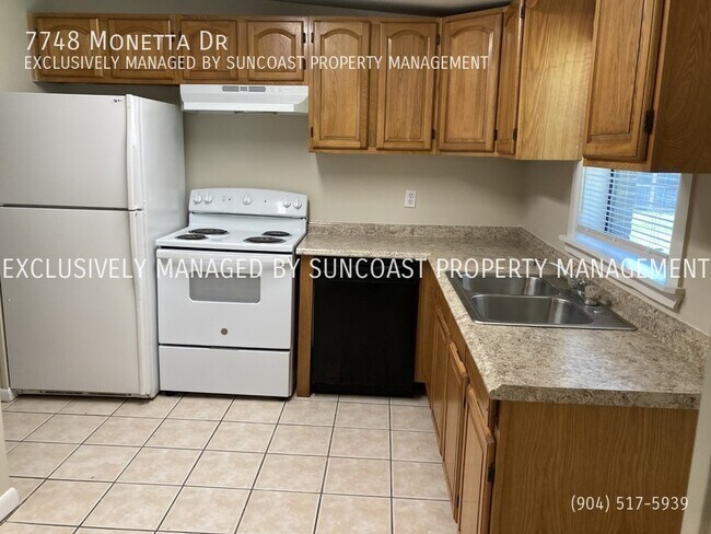 Foto del edificio - Beautiful 3BR/2BA Home fin Jacksonville re...