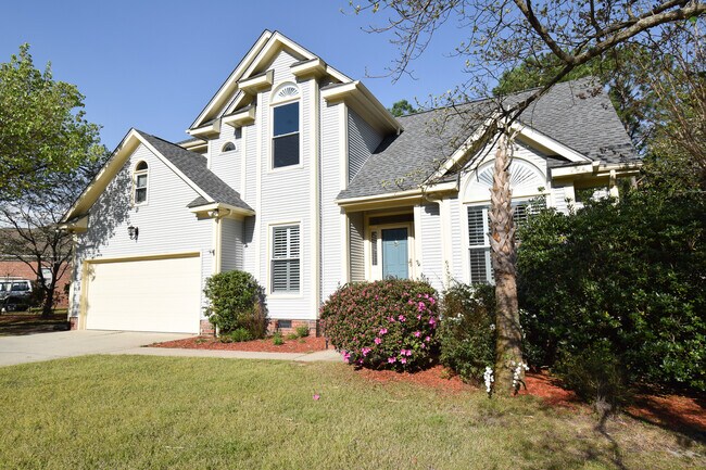 Building Photo - 26 Valkyrie Cir