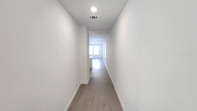 Building Photo - 3064 Dawn Sound Dr