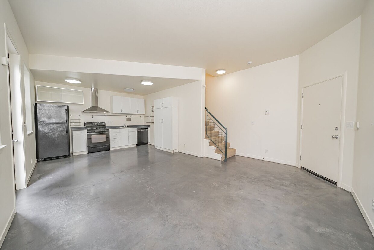 Foto principal - 3930 Shafter Ave