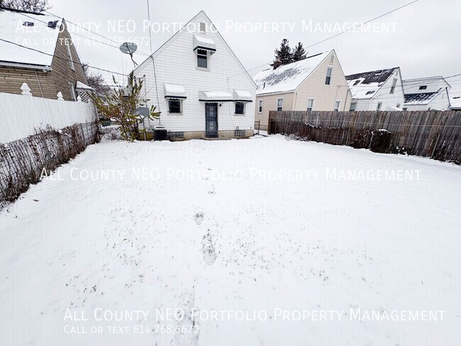 Foto del edificio - 1463 E Whittier St