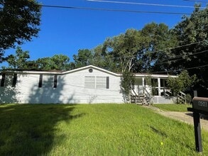 Building Photo - 608 Hatty Ln