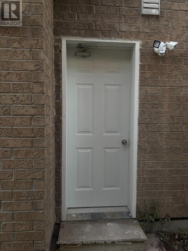 Photo du bâtiment - 198 Willowbrook Dr