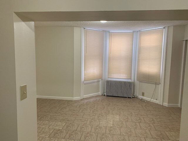 Foto del edificio - 161 Hopkins Ave