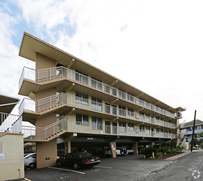 Building Photo - Nu'uanu Place