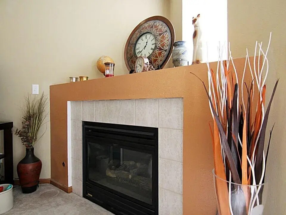 Primary Photo - 6723 Creekside Dr NE
