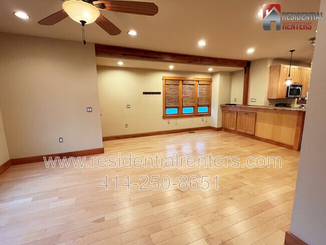 Foto del edificio - 804 E Brady St