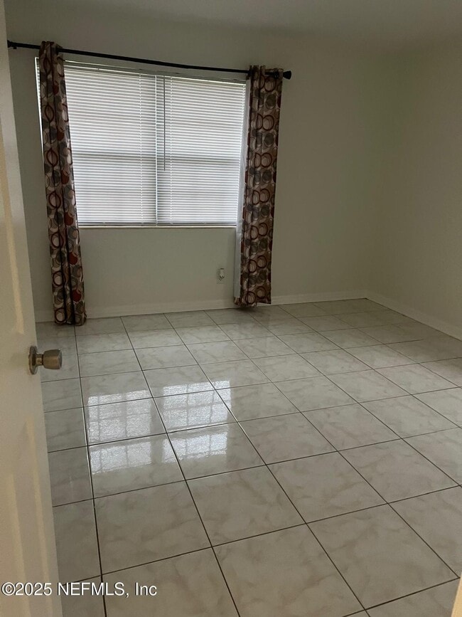 Foto del edificio - 6712 Buttontree Ct