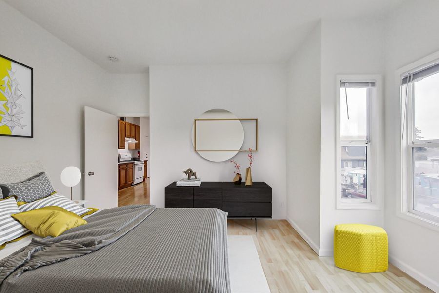 Primary Photo - Renovated Apartment in West Oakland. 1 mon...
