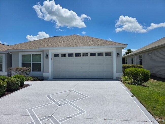 Foto del edificio - Fully Furnished 3/2 in beautiful Villages Community
