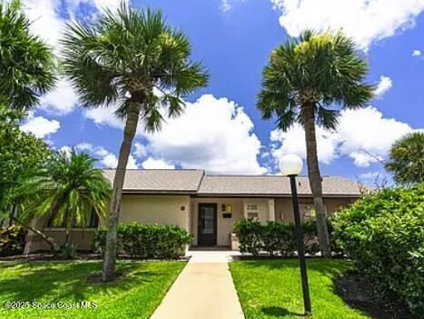 Building Photo - 2245 Golf Isle Dr