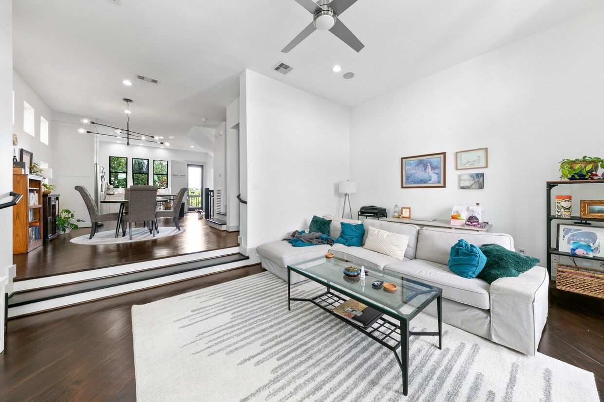 Foto principal - 1807 Dart St