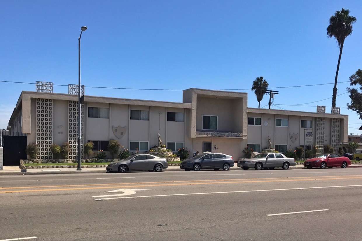 Building Photo - Golden Shield Apartments