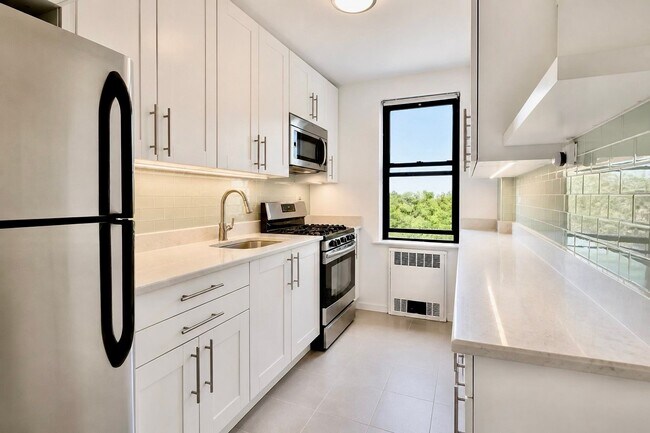 Foto del edificio - 1119 Ocean Pkwy