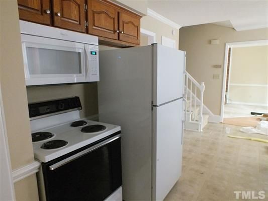 Foto del edificio - 9212 Tree Meadow Lane