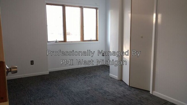 Building Photo - 14532 State St