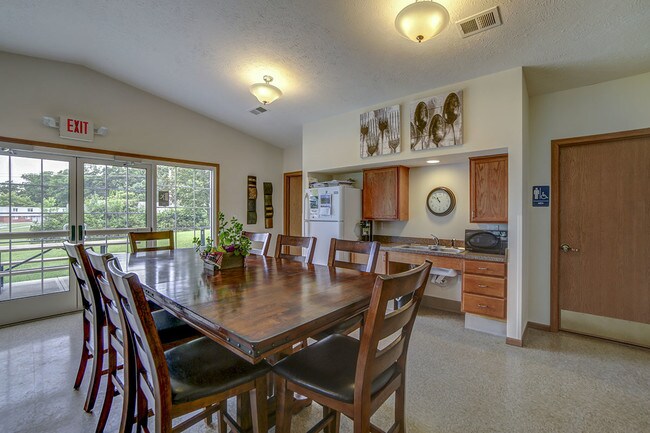 Drake Crossing Apartments - Clarion, PA | Apartments.com