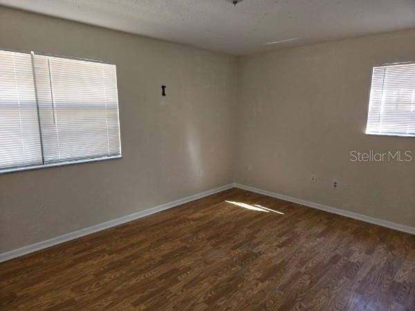 Foto del edificio - 503 Lewis St