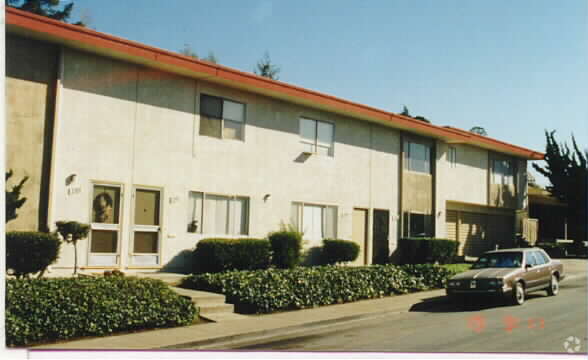 Foto del edificio - 5426 Huntington Ave