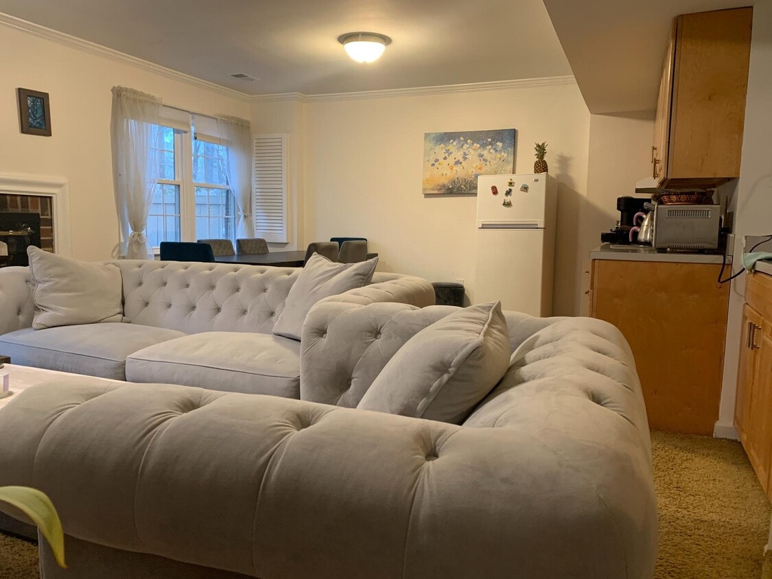 5800 Edson Ln, Rockville, MD 20852 House Rental in Rockville, MD