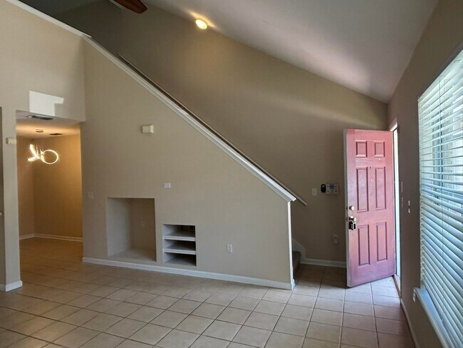 Foto del edificio - 4434 Gearhart Rd