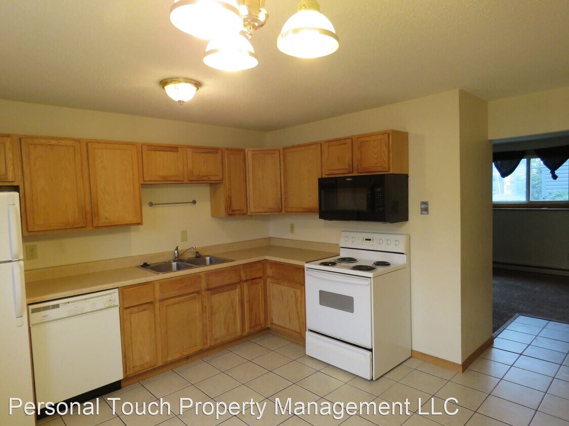 Primary Photo - 525 5th St Ct