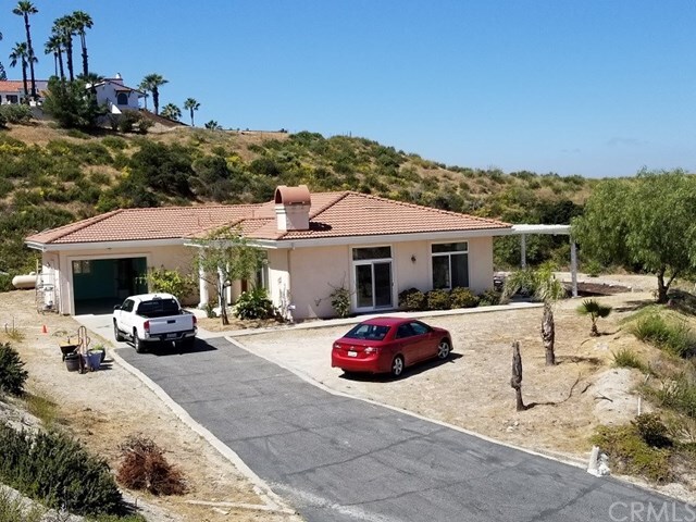 Foto del edificio - 41500 Chaparral Dr