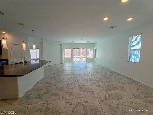 Foto del edificio - 8139 Shale Canyon St