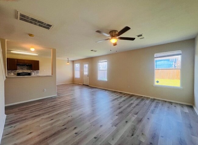 Building Photo - 21231 Linden House Ct