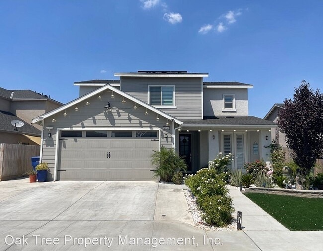 Building Photo - 4 br, 2.5 bath House - 6960 E. Fedora Avenue