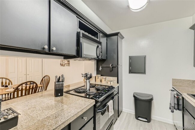 Foto del edificio - 12124 Melody Dr