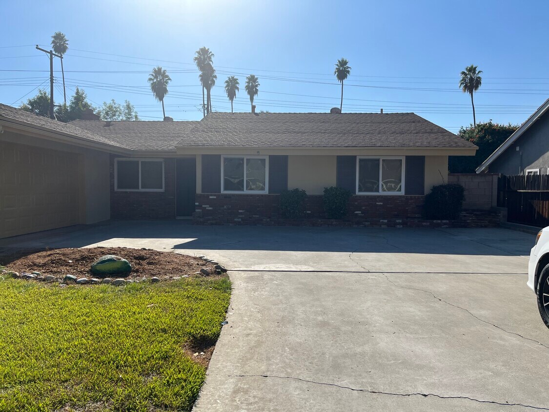 1000 Coronado Dr, Redlands, CA 92374 House Rental in Redlands, CA