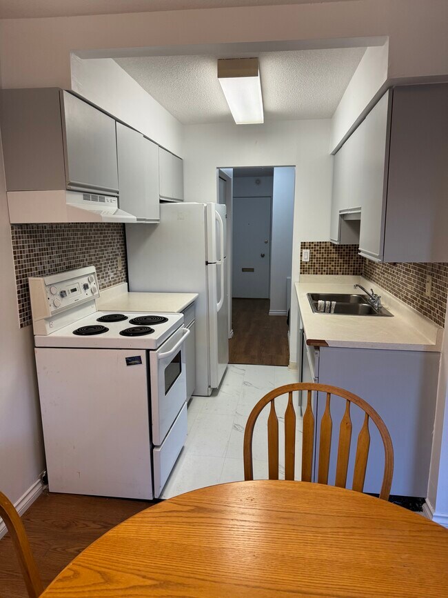 Photo du bâtiment - 5127 Irving St
