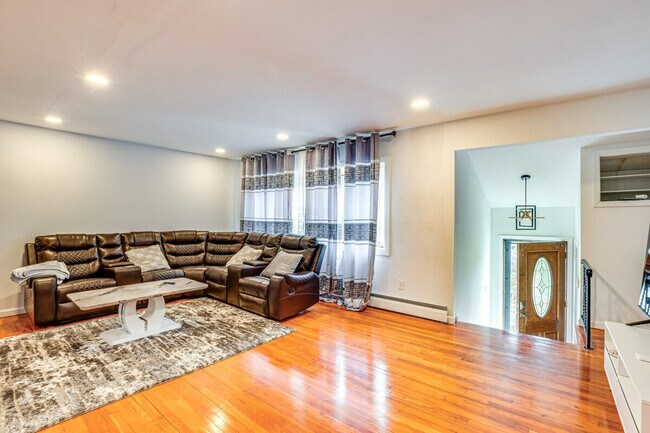 Foto del edificio - 2851 Debra Way