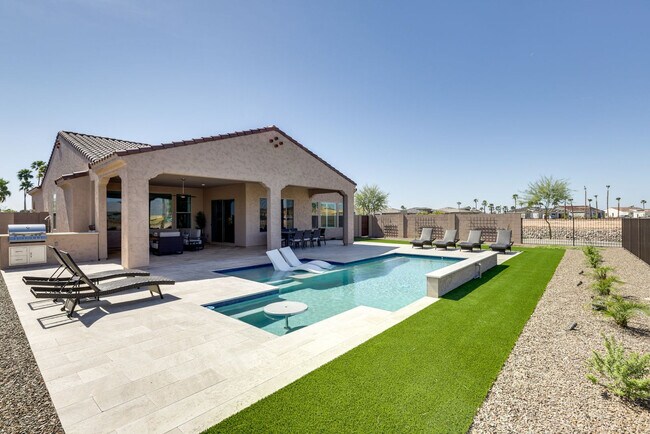 Foto del edificio - 16456 W Monterey Way